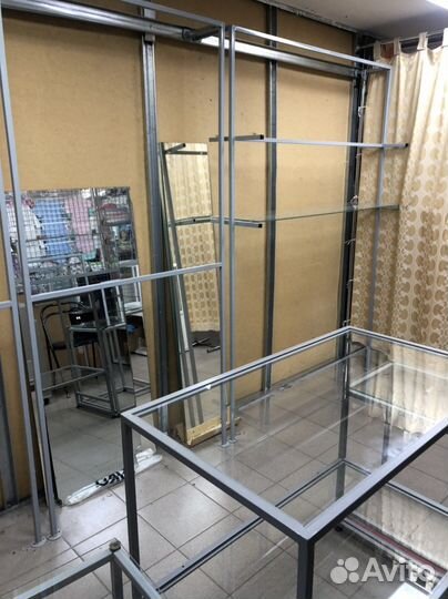 Стойки для одежды