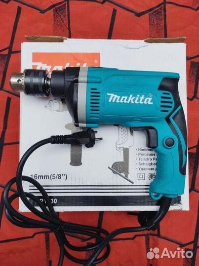 Дрель Makita ударная