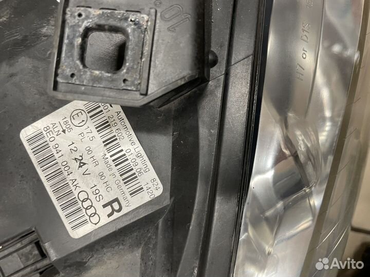 Фара audi A4 B7 8E0941003AK / 8E0941004AK