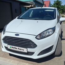 Ford Fiesta 1.6 MT, 2016, 88 300 км, с пробегом, цена 960 000 руб.