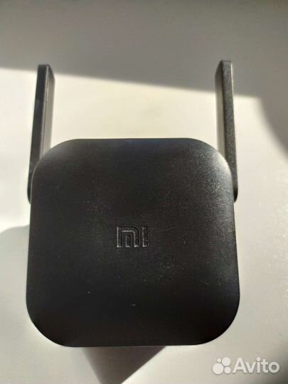 Репитер Xiaomi Mi Wi-Fi Range Extender Pro