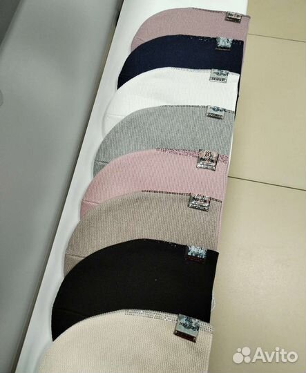 Женские шапки комплекты