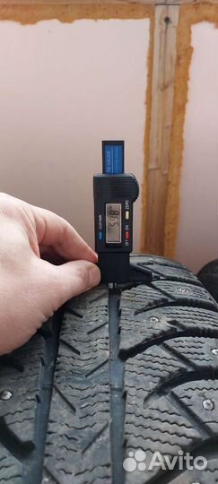 Bridgestone Ice Cruiser 7000 235/65 R17 108T