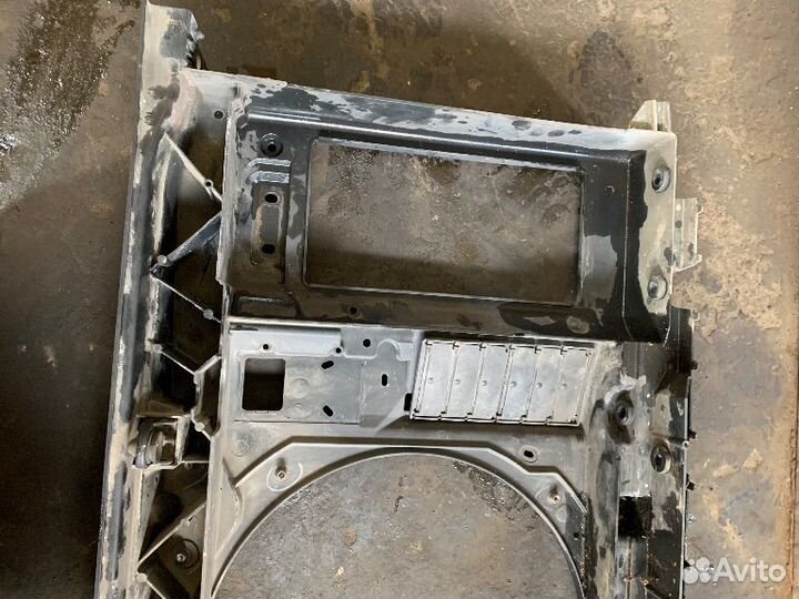 Диффузор вентилятора Citroen Berlingo 2 поколение