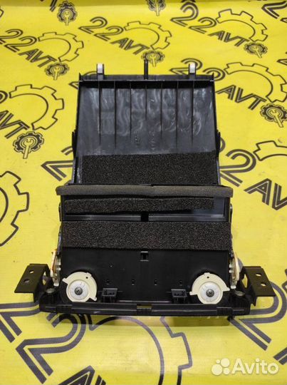 Накладка консоли Suzuki Escudo TD54W J20A 05.2005