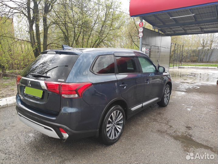 Mitsubishi Outlander 2.0 CVT, 2021, 69 000 км