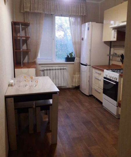 2-к. квартира, 53 м², 5/5 эт.