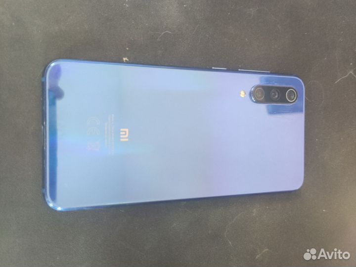 Xiaomi Mi 9 SE, 6/64 ГБ