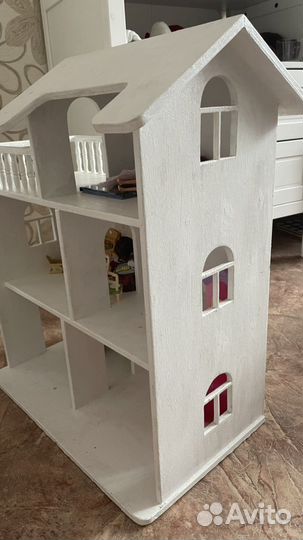 Домик кукольный