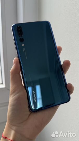 HUAWEI P20 Pro, 6/128 ГБ