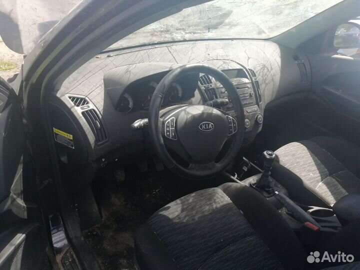 Запчасти Б\У Kia Cee'd хэтчбек 1.4 (G4FA)