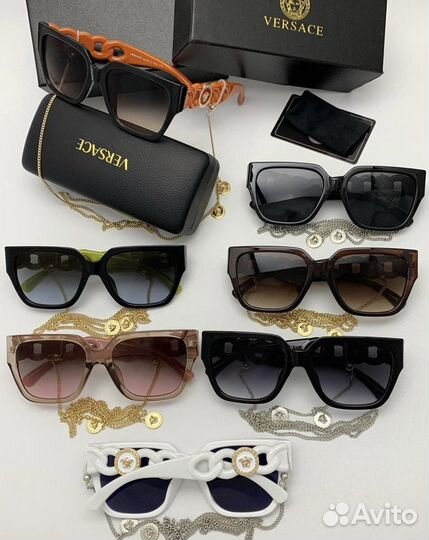 Солнцезащитные очки Versace