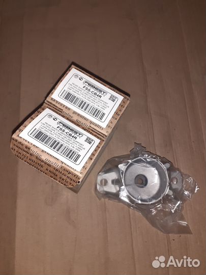 Опоры-отбойники заднего амортизатора Форд Фокус