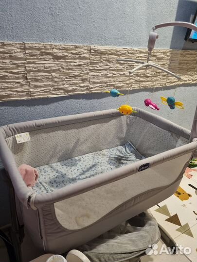 Приставная кроватка chicco