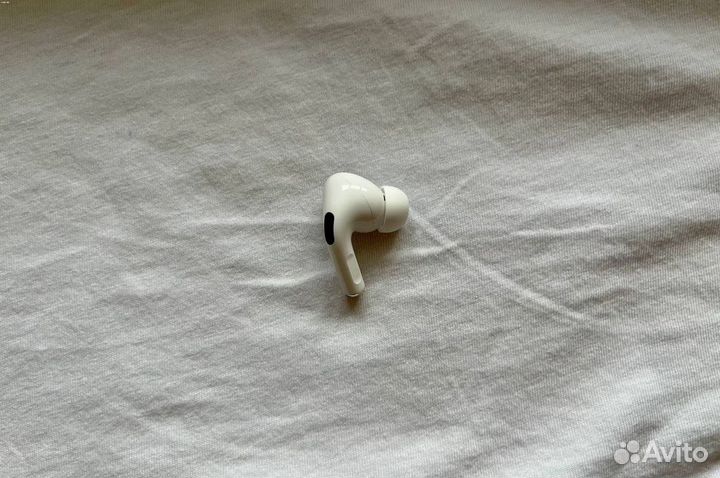 Airpods pro правый наушник новый