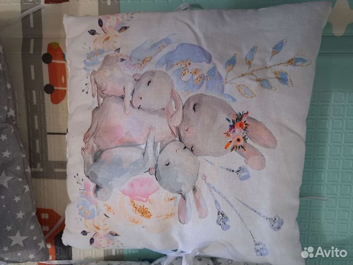 Бортики в кроватку для девочки.12 штук