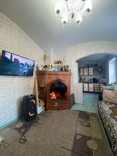 Дом 202,3 м² на участке 6 сот.