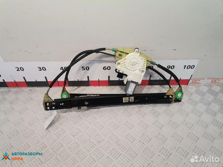 Стеклоподъемник электрический задний правый Audi