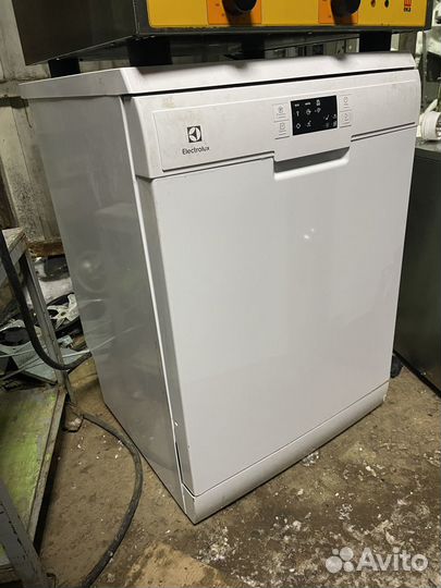 Посудомоечная машина Electrolux ESF 9552LOW