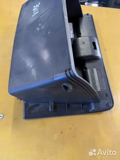 Бардачок Pontiac Vibe 2002-2007