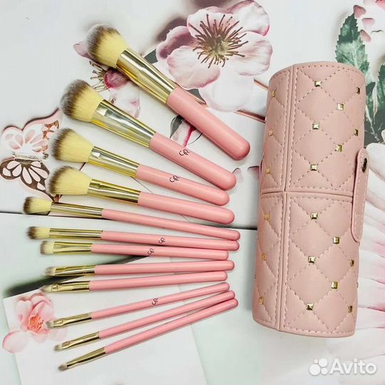 Набор кистей для макияжа в тубусе