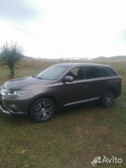 Mitsubishi Outlander 2.4 CVT, 2017, 106 000 км