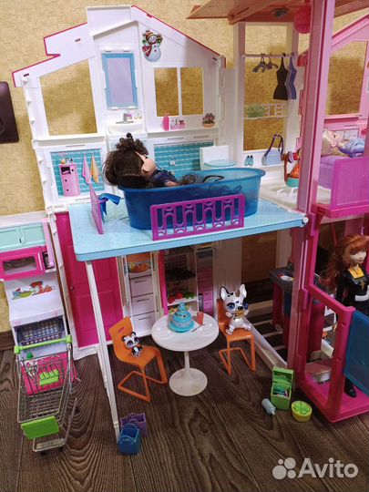 Кукольный домик для барби с лифтом