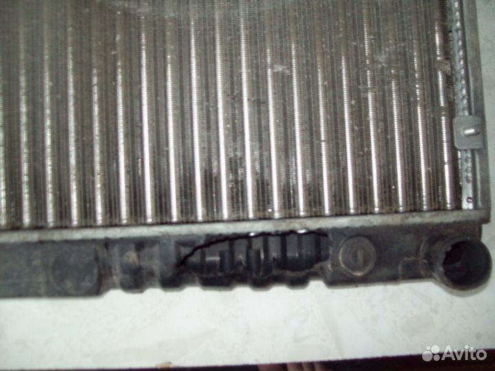 Радиатор охлаждения двигателя