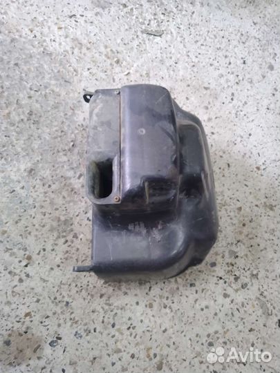 Корпус воздушного фильтра Кавасаки GPX750