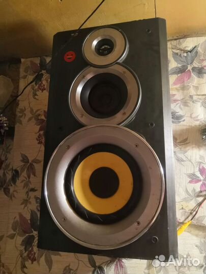 Музыкальный центр