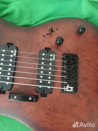 Бас гитара 7 струнная