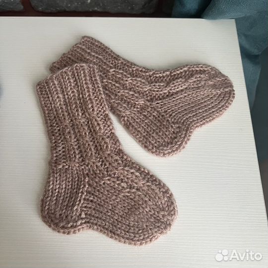 Носочки детские вязаные