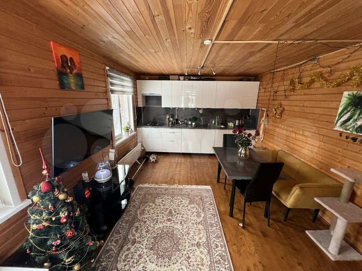 Дача 94,1 м² на участке 6 сот.