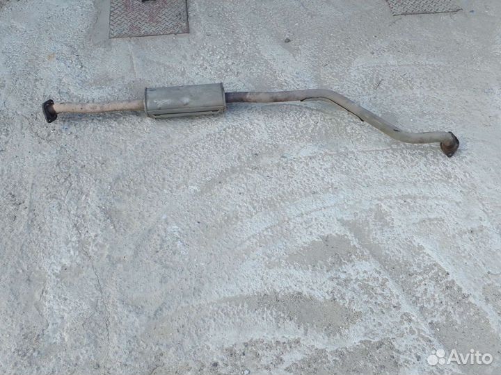 Резонатор Киа Рио3