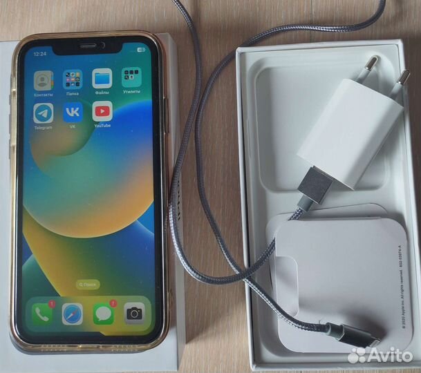 iPhone Xr, 64 ГБ