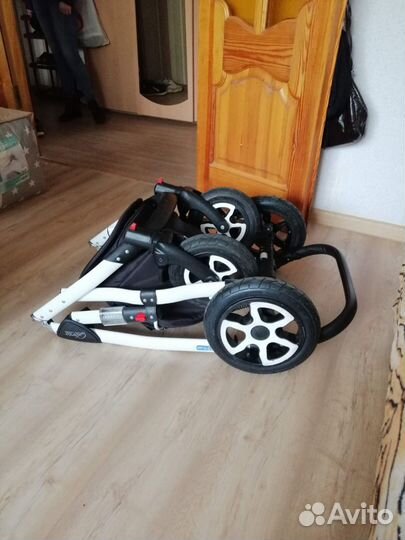 Детская коляска 3 в 1 Adamex эко кожа