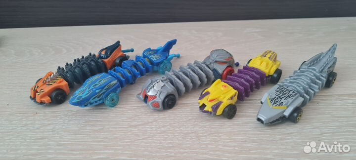 Hot wheels машинки-мутанты