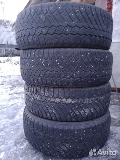 Continental Conti4x4Contact 215/60 R17