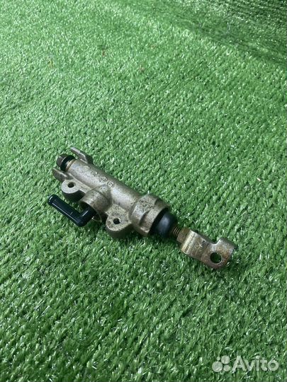 Задний тормозной цилиндр honda xr 250