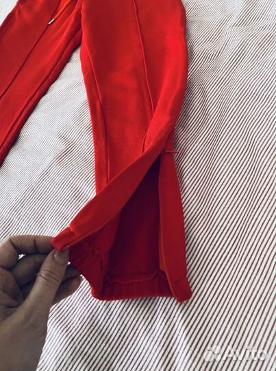 Костюм спортивный