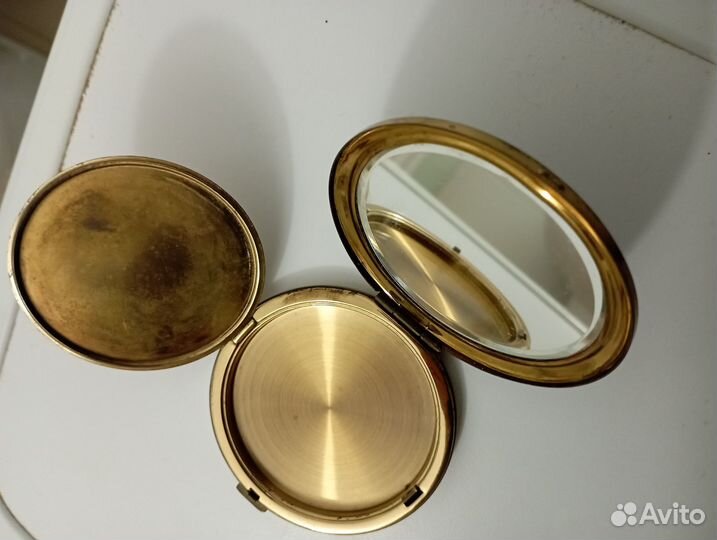 Пудреница винтаж