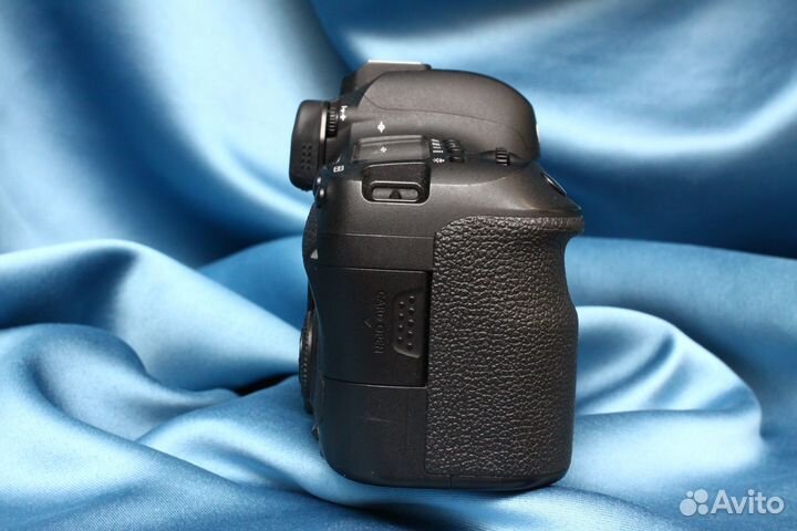 Canon EOS 6D mark II Body(пробег 44000)