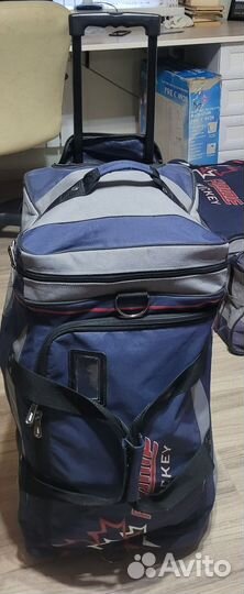 Хоккейный баул на колесах детский