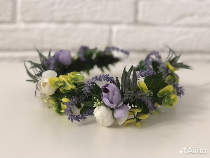 Венок на голову из цветов