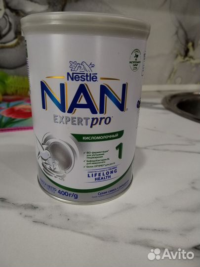 Детская смесь нан кисломолочный 1