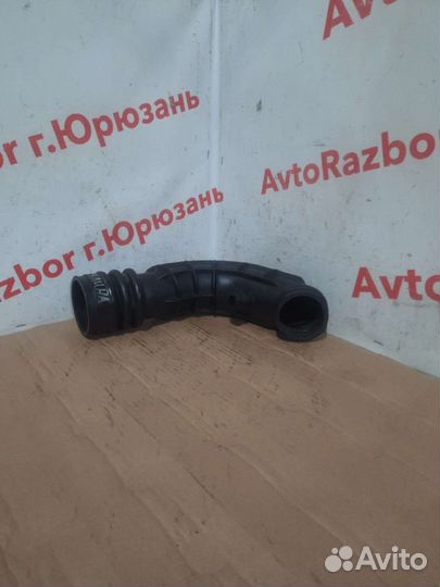 Патрубок воздушного фильтра LADA Kalina