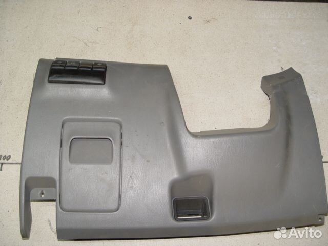 Подрулевая накладка Subaru Forester S11 2002г