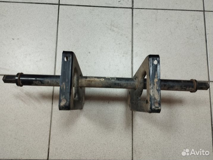 Стабилизатор задний Polaris sportsman forest 500