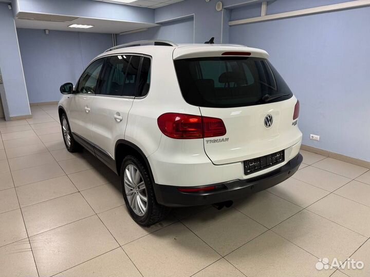 Volkswagen Tiguan 2.0 AT, 2013, 301 002 км