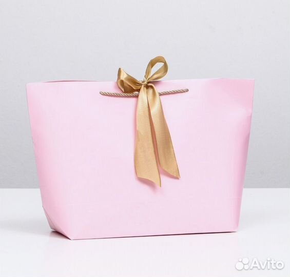 Пакет подарочный с лентой